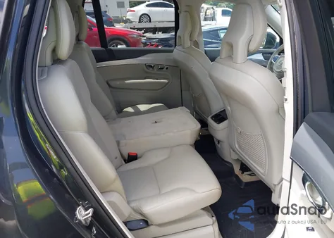 2016 Volvo Xc90 T6 Momentum z USA, uszkodzony, nr VIN YV4A22PKXG1069975